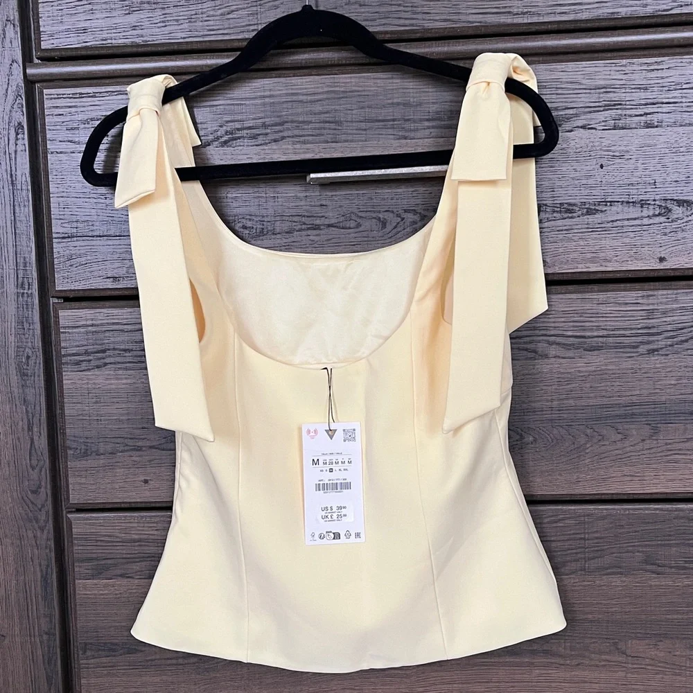 Zara Elegant Pale Yellow sleeveless top - Picture 2 of 6